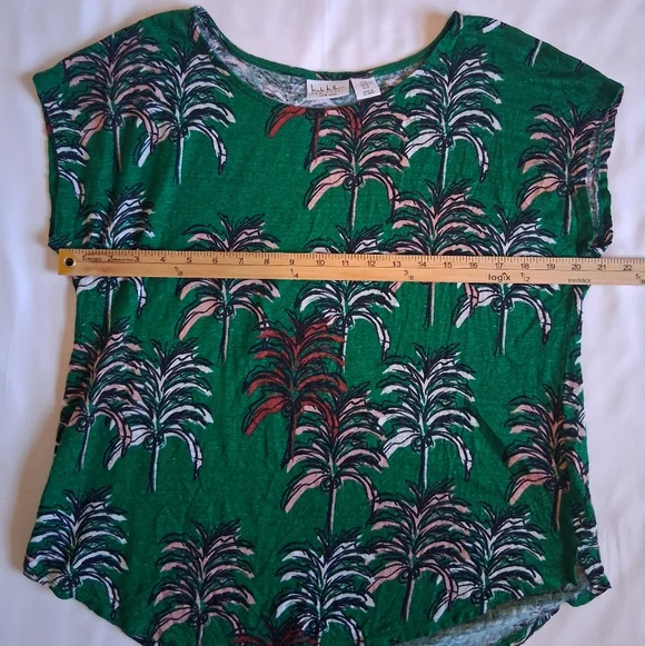 Nicole Miller Green Palm Print 100% Linen Top. Size XL - Picture 5 of 6